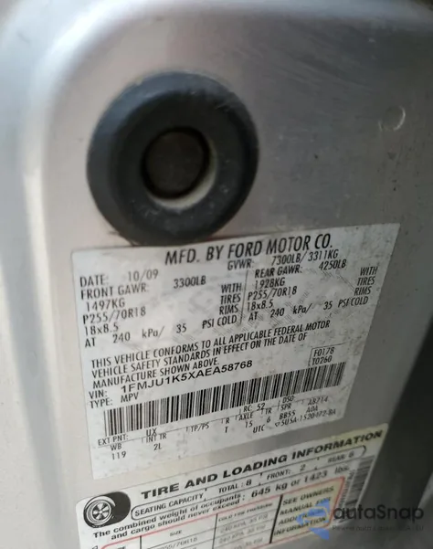 2010 Ford Expedition Limited from USA, damaged, VIN 1FMJU1K5XAEA58768